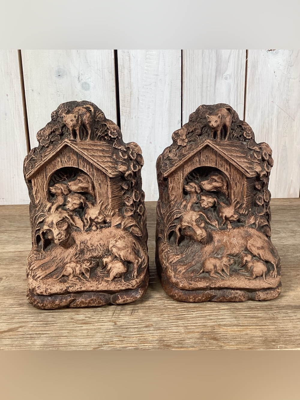 Vintage Composite Bookends of Spaniel Dogs & Puppies in Doghouse with Cat